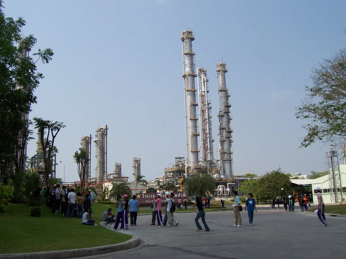 PTTが5年で1兆バーツ投資 2035年にLNG1500万トン体制へ
