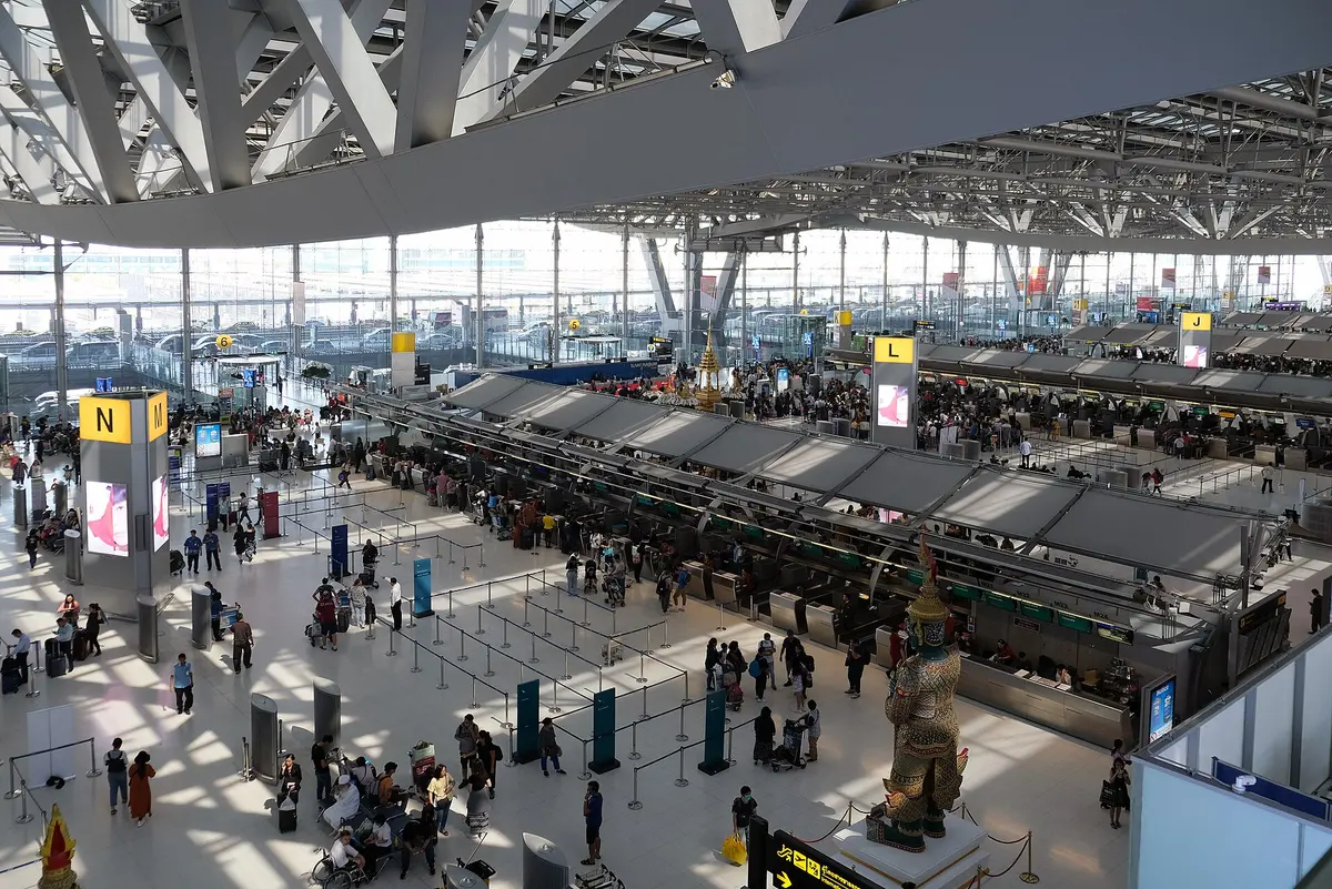 エアアジアやタイ航空が洪水で無料の便変更 26〜29日の便、空港は運航継続