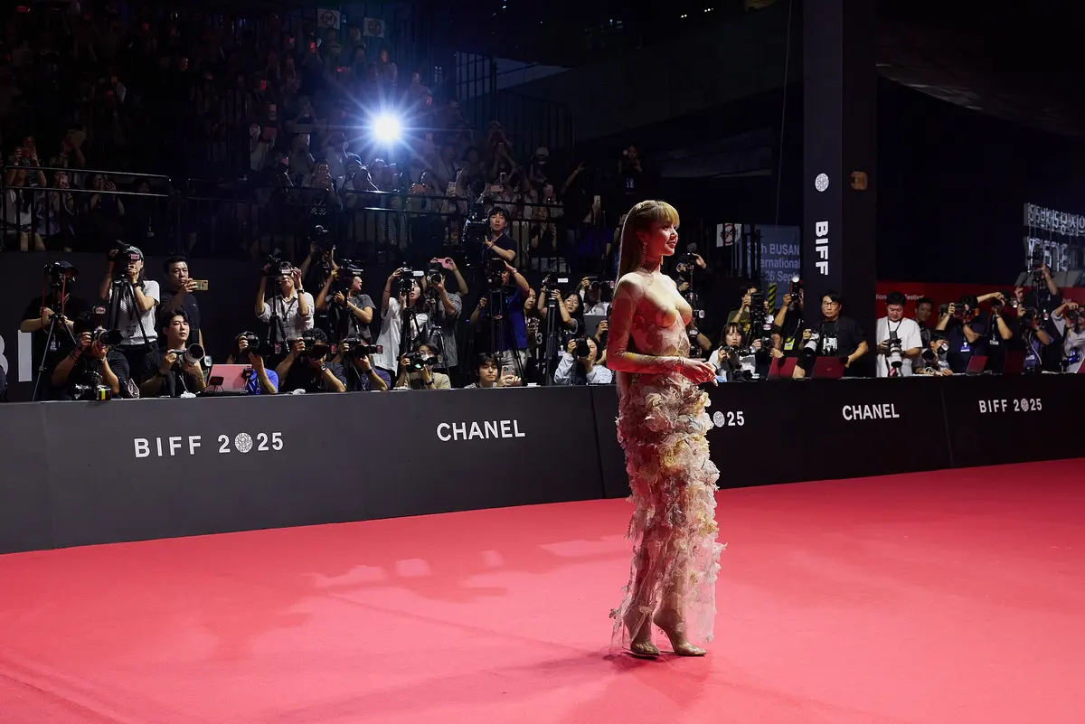 リサの記録映画「オールウェイズ・ラリサ」、タイの映画館は10月12〜18日だけ